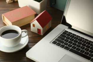 Quali sono i metodi e gli standard per una stima immobiliare