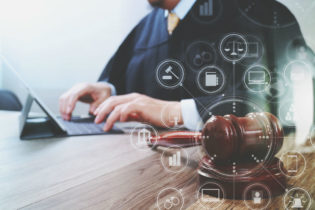 Come trovare l’avvocato adatto alle proprie esigenze