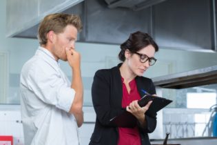 Beni mobili non pignorabili in casa: quali sono?