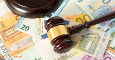 Chi paga l’imposta di registro nel pignoramento presso terzi?